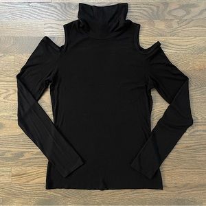 Lanston Women’s Long-sleeve Turtleneck Cold Shoulder Ribbed Shirt Sweater Small